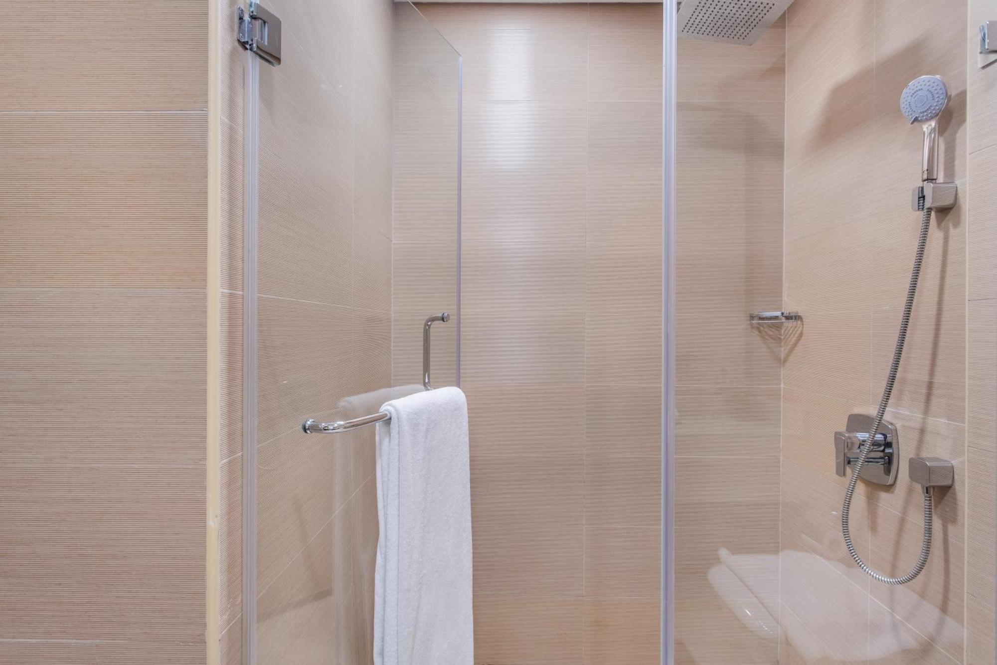 Апартаменти Icon Casa Living - Sparkle Tower 1 Дубай Екстер'єр фото